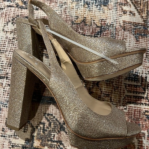 Pelle Moda Palma Slingback Sandals size 10 - Picture 2 of 6